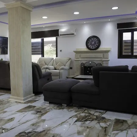 Villa Luxury 5br Private With Pool - Chloraka *