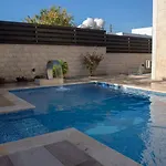 Luxury 5br Private With Pool - Paphos *