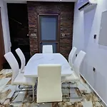 Luxury 5br Private With Pool - Paphos 别墅 Paphos
