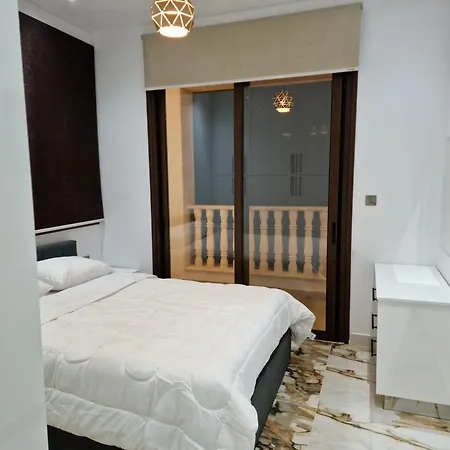 Luxury 5Br Private Villa With Pool - Chloraka فيلة *